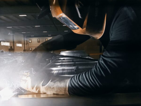 kako izdelujemo kovinsko pohištvo